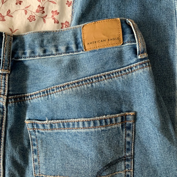 American Eagle Outfitters Denim - ae mom jeans